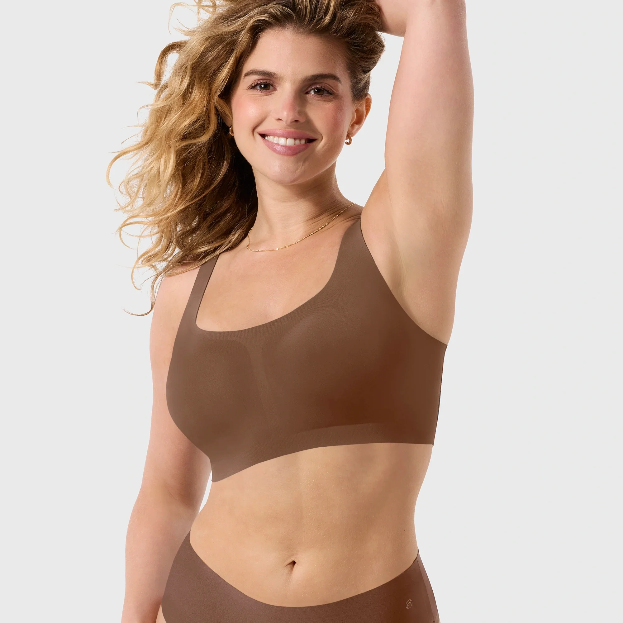 Bobbie Scoop Bra - Image 15