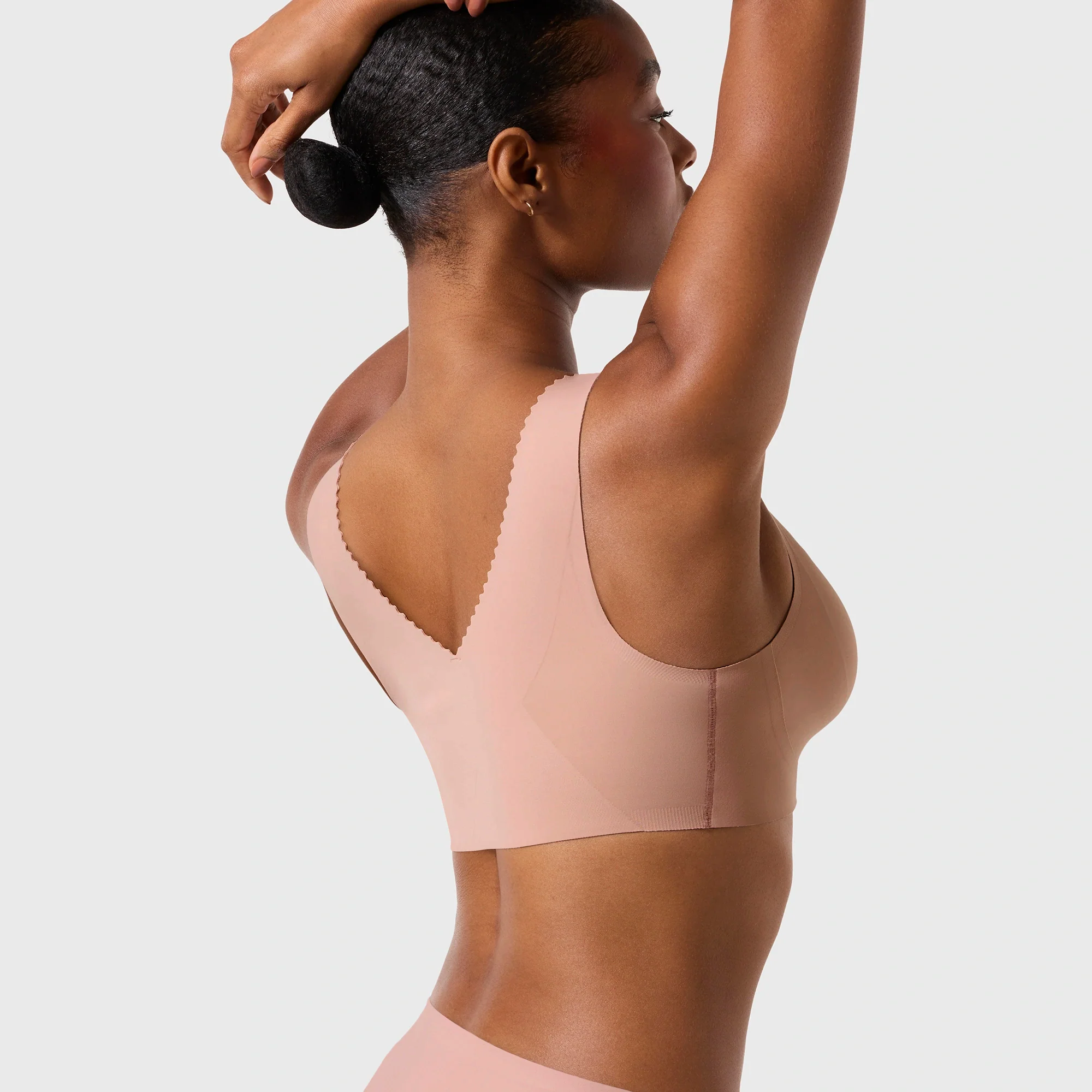Evelyn Bra - Image 25