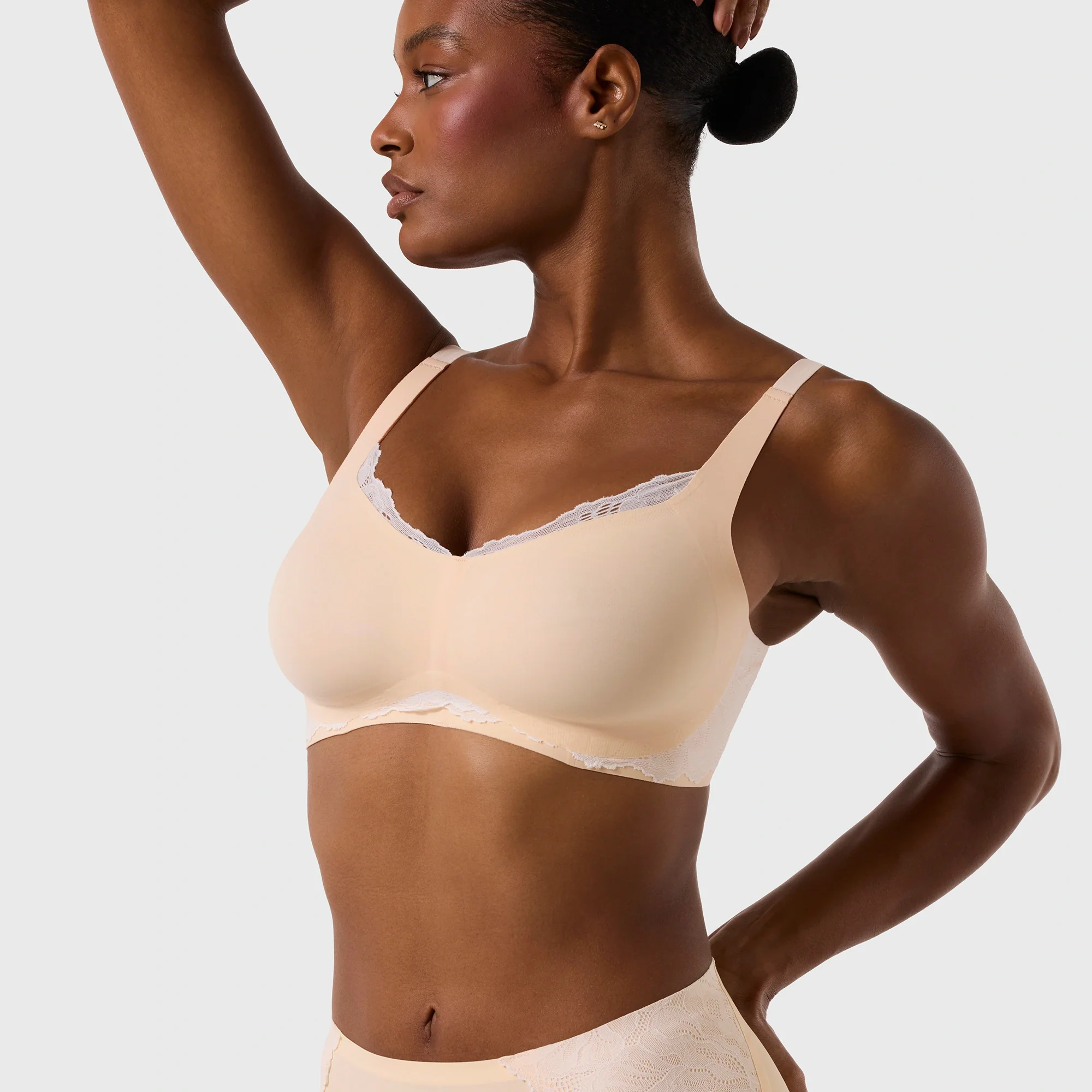 Smooth Lace Beyond Bra - Image 22
