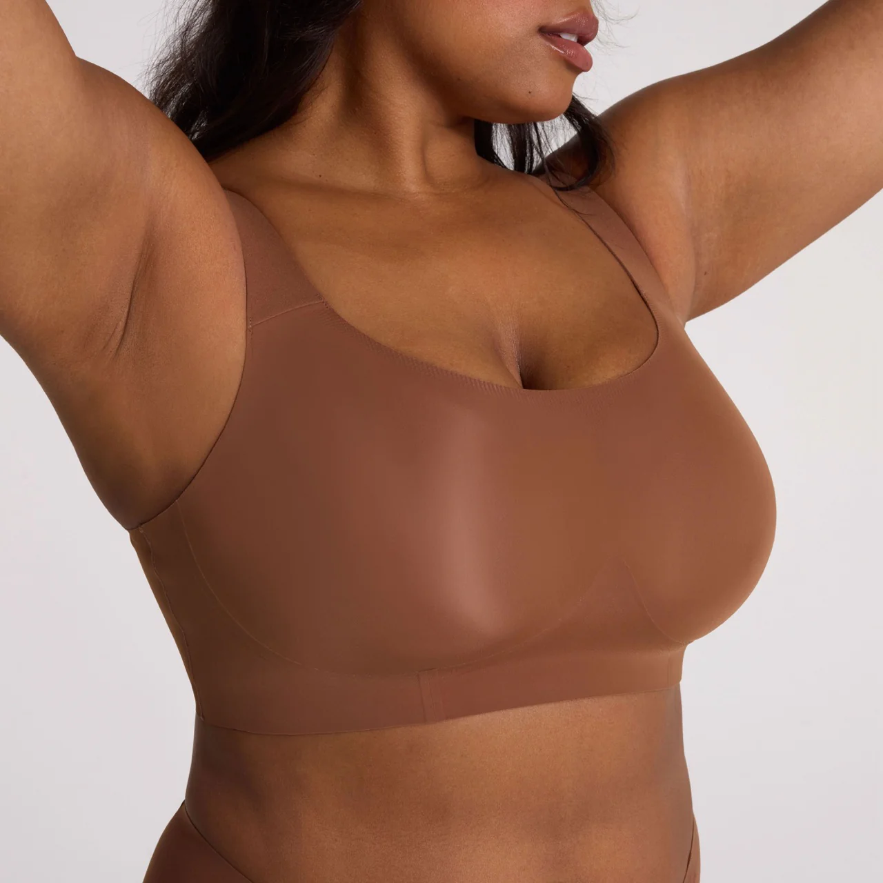 Structured Scoop Bra - Image 16