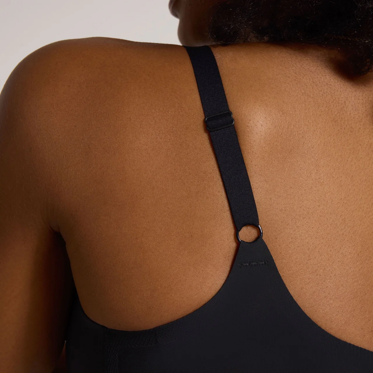 Structured Scoop Bra - Image 34